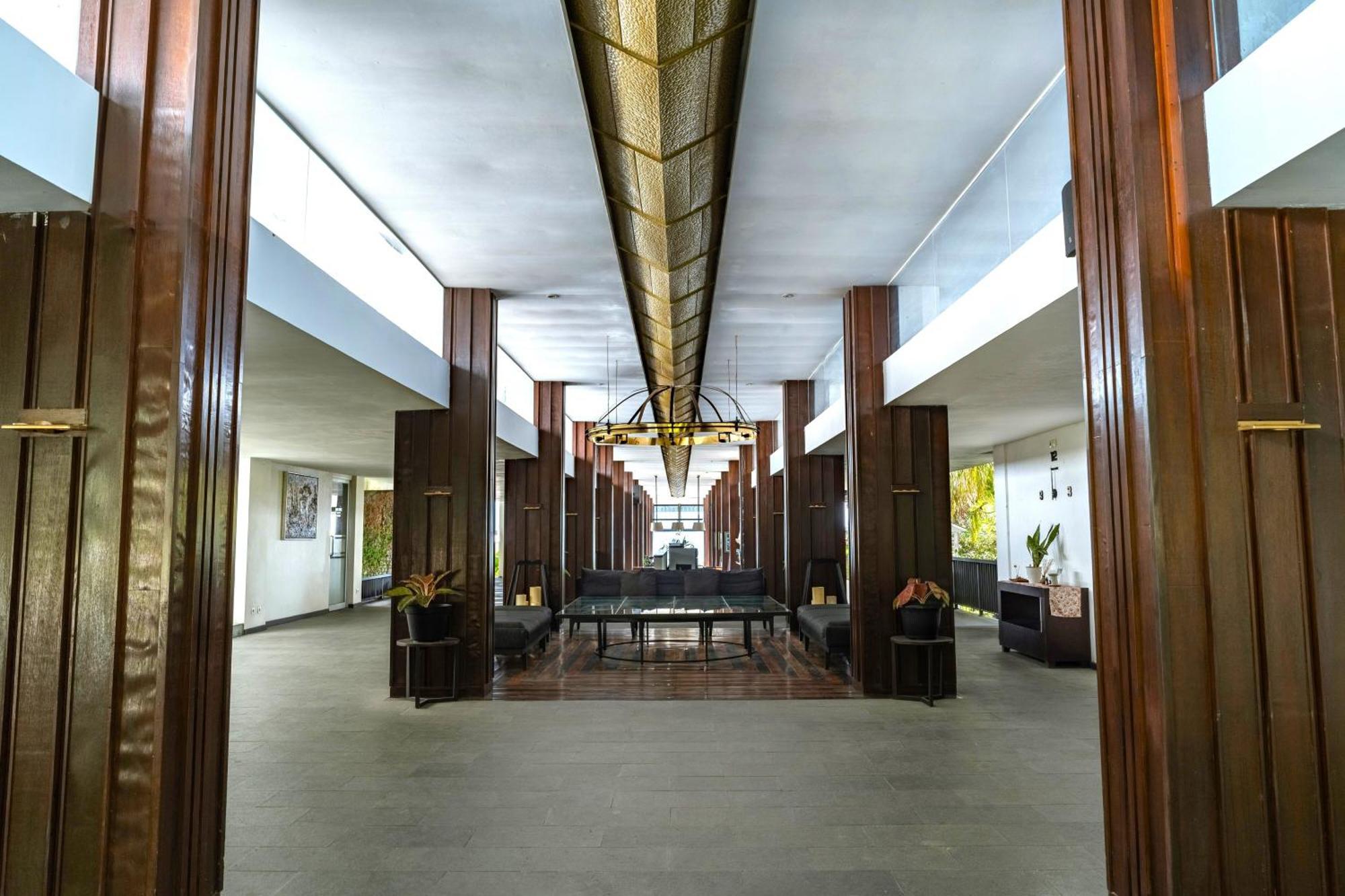 Estrella Hotel & Conference Luwuk Kültér fotó