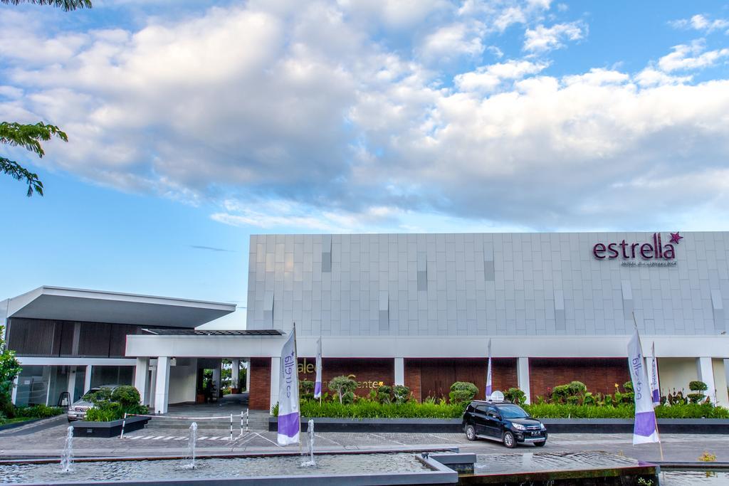 Estrella Hotel & Conference Luwuk Kültér fotó